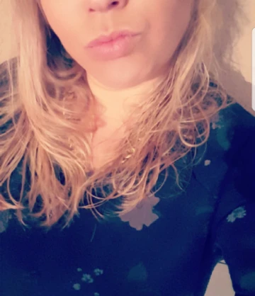 Corcelles-pres-Payerne escort Analita
